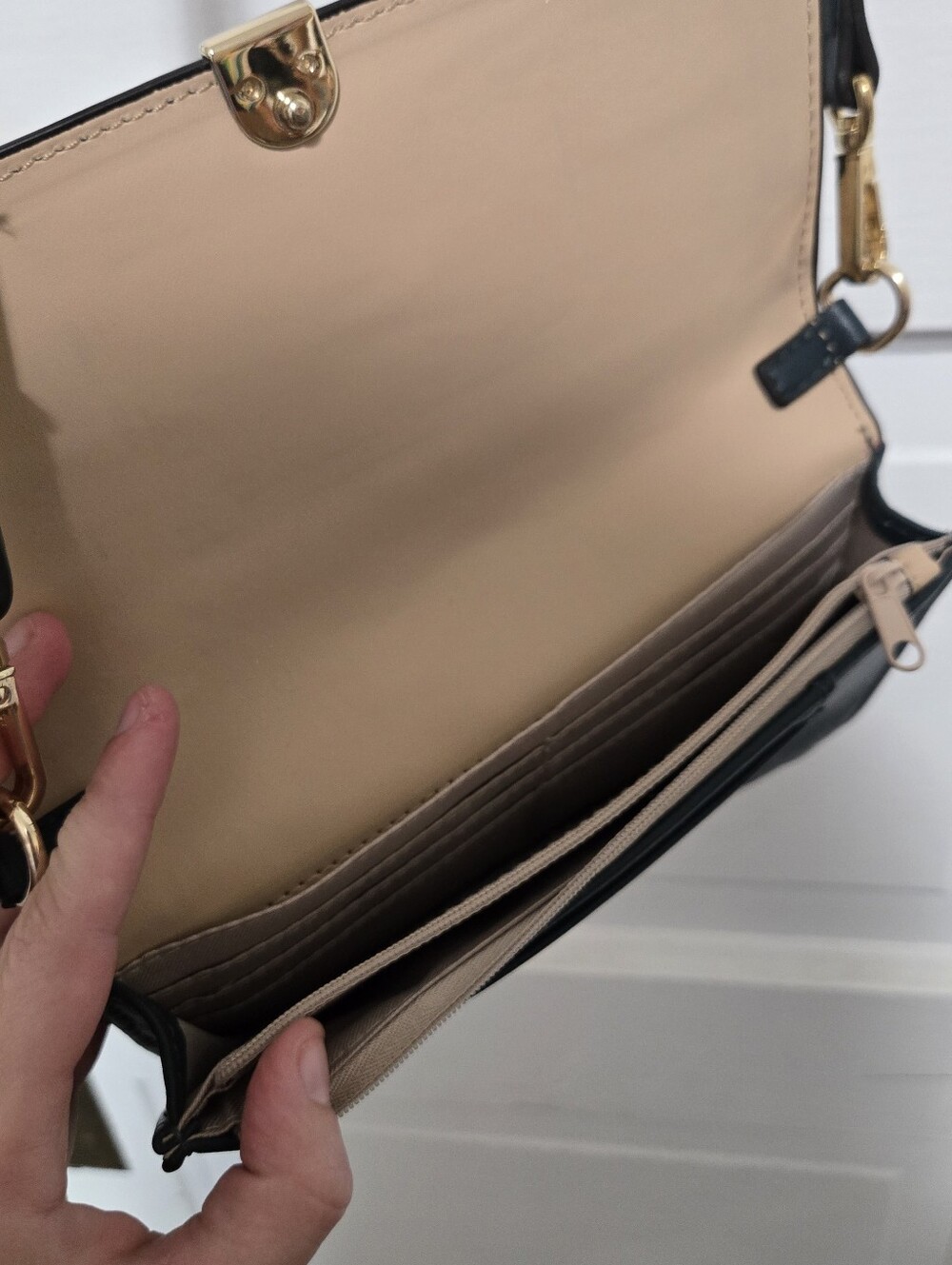 Nine West Quilted Crossbody in Dark Green with Gold Hardware - Picture 6 of 6